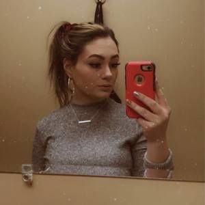 Meet your Posher, Shae